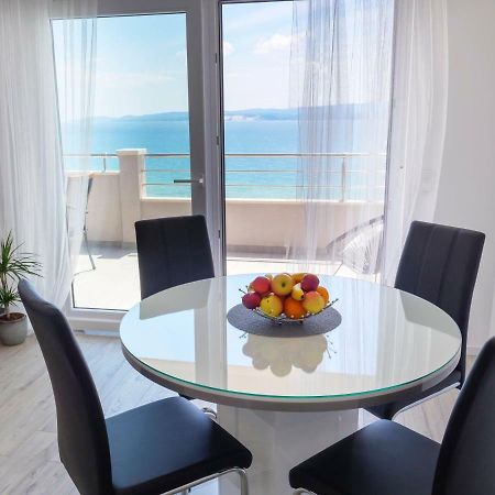 Apartmani Ticinovic Omiš Exteriör bild