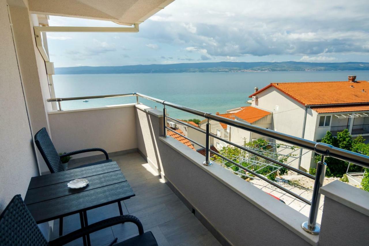 Apartmani Ticinovic Omiš Exteriör bild