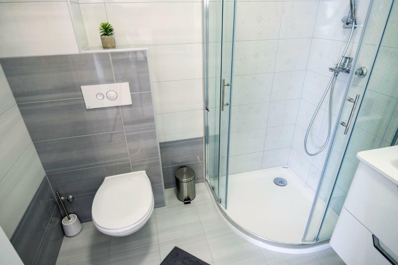 Apartmani Ticinovic Omiš Exteriör bild