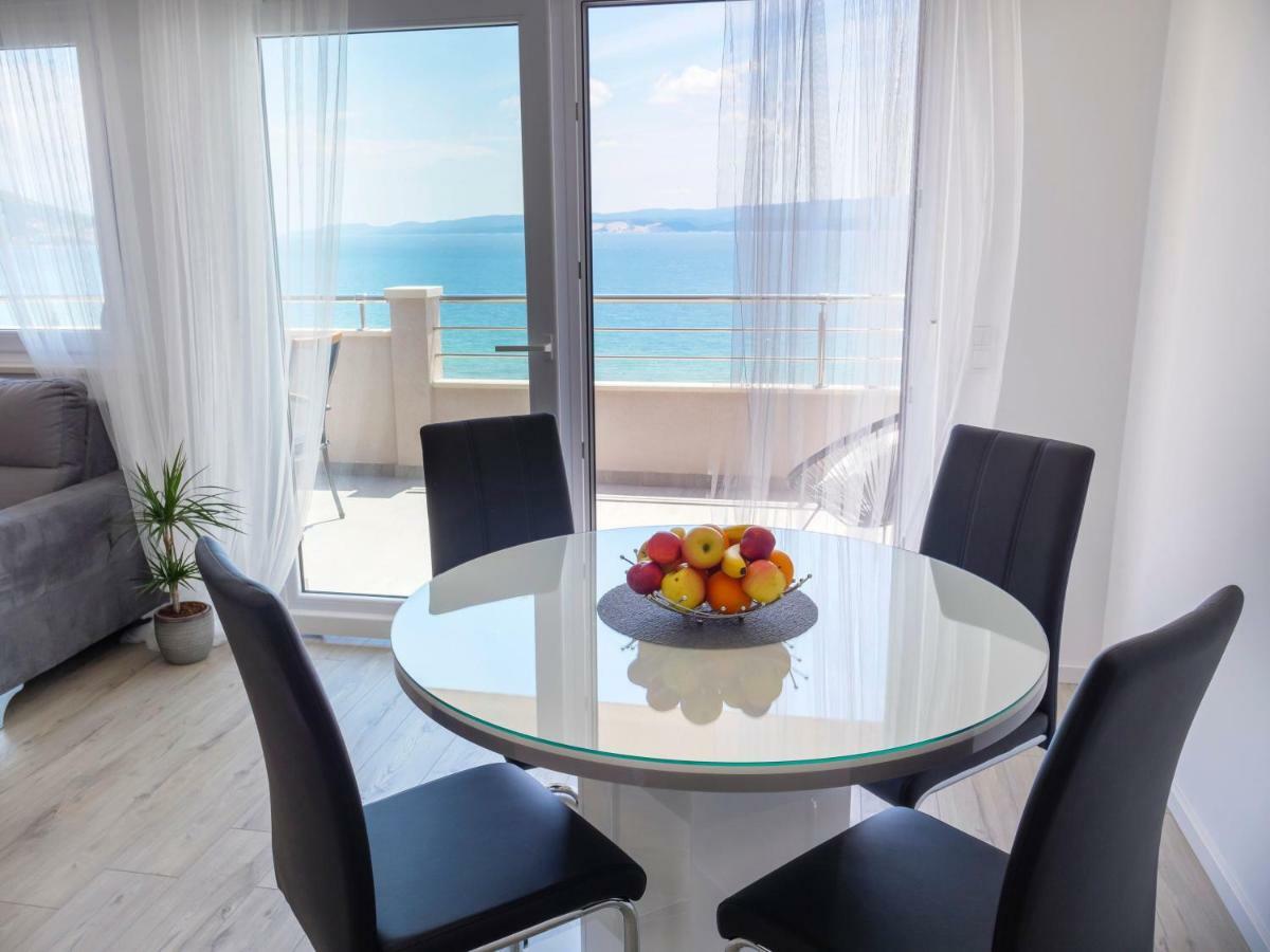 Apartmani Ticinovic Omiš Exteriör bild