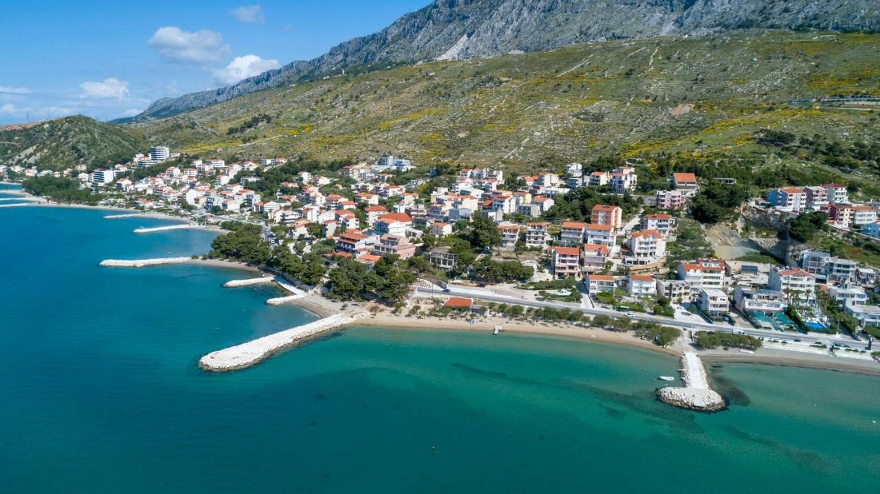 Apartmani Ticinovic Omiš Exteriör bild